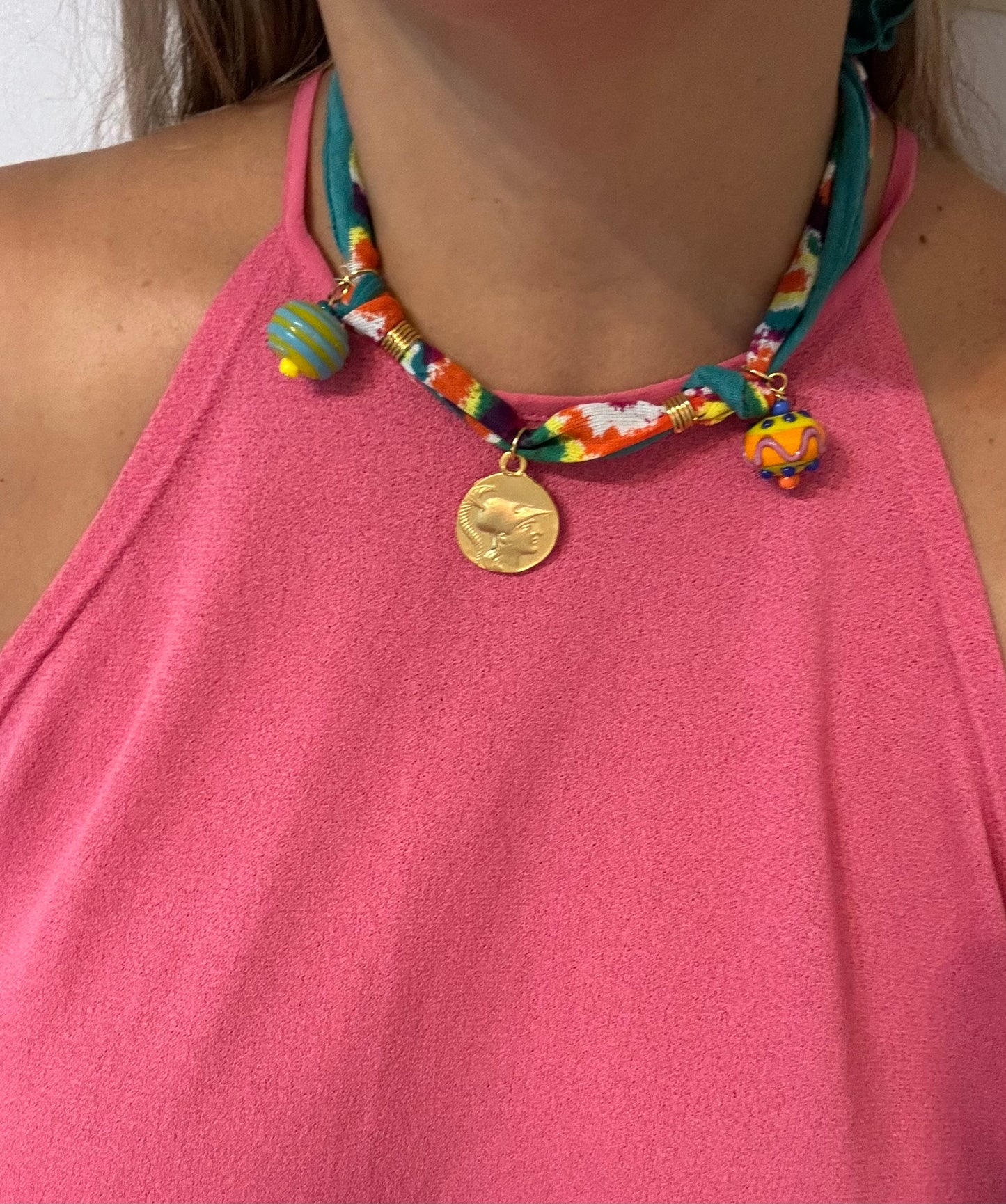 Collar Bolonia moneda