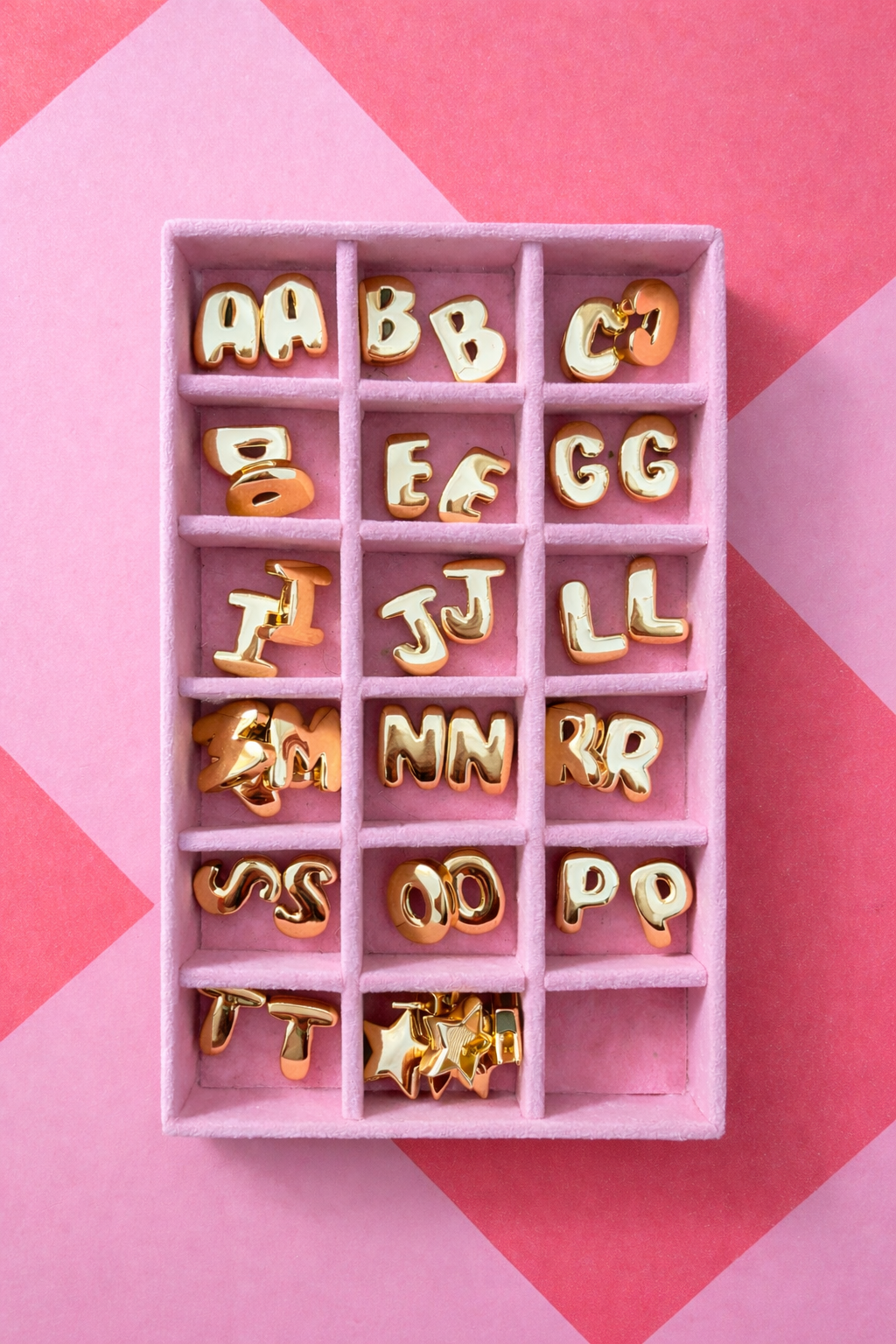 Pulsera One letter
