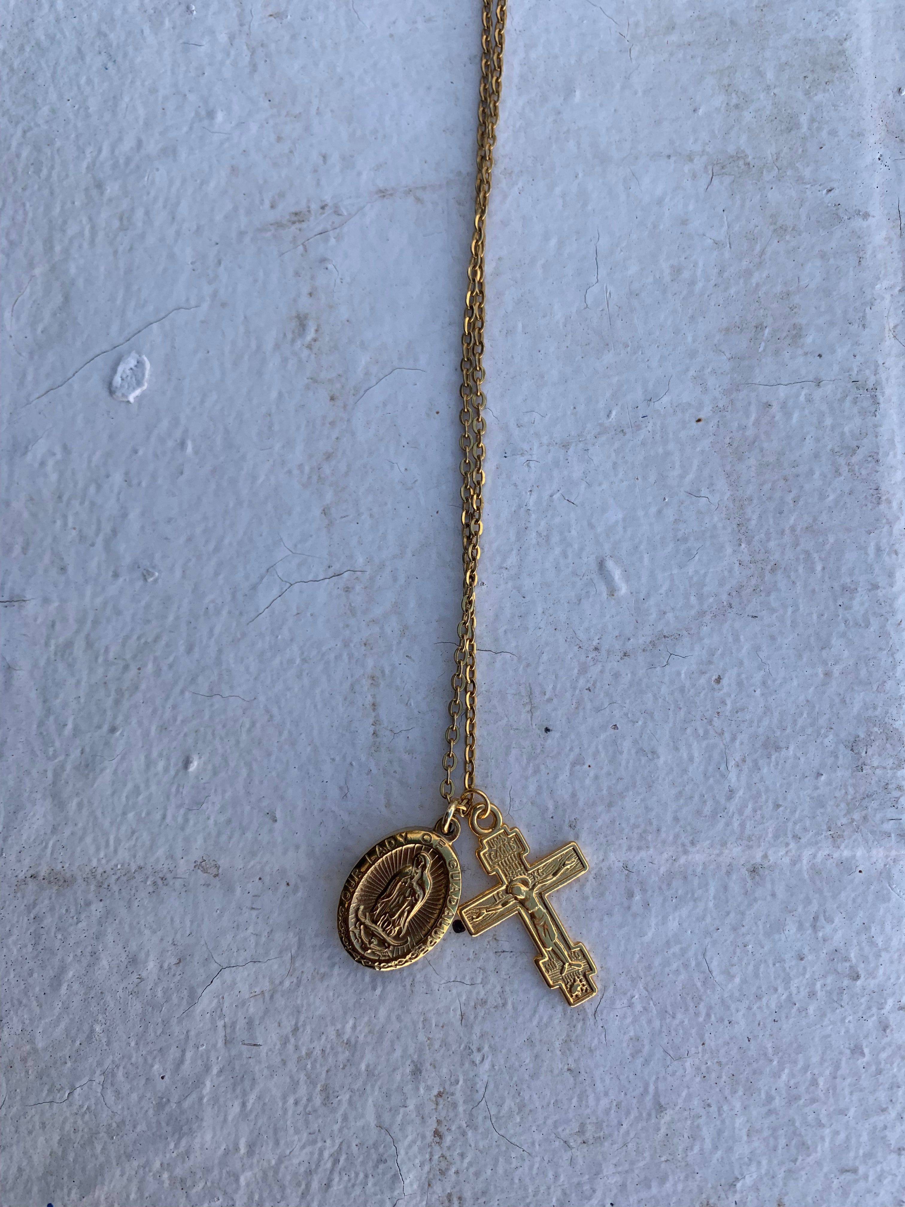 Collar Cruz y Virgen