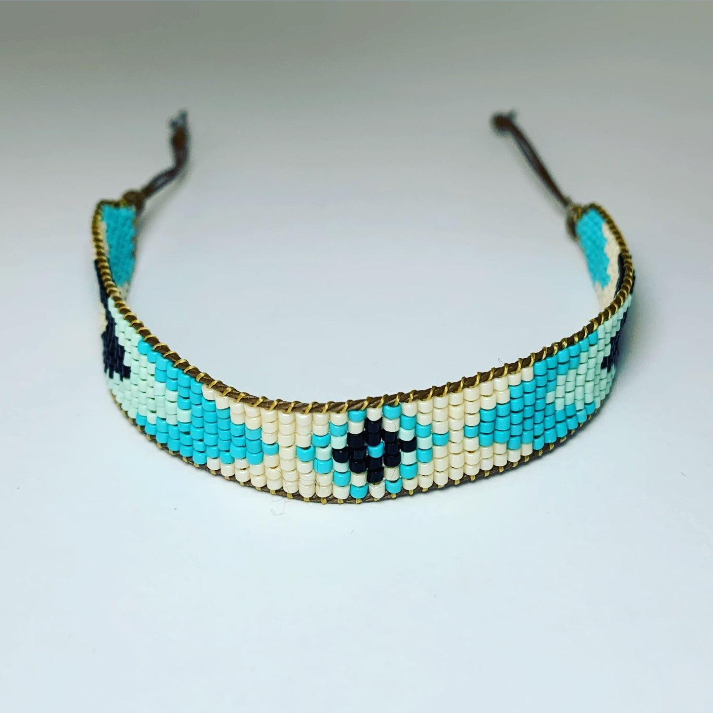 Contra viento y marea